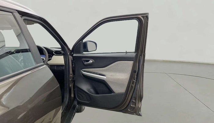 2021 Nissan MAGNITE XL, Petrol, Manual, 8,742 km, RHS Front Door