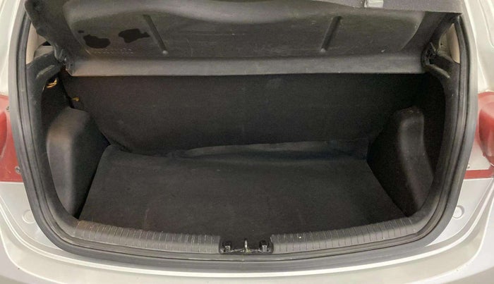 2014 Hyundai Grand i10 ASTA 1.2 KAPPA VTVT, Petrol, Manual, 19,622 km, Boot Inside