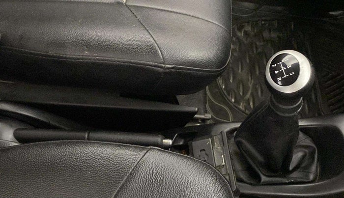 2014 Maruti Wagon R 1.0 VXI, Petrol, Manual, 40,060 km, Gear Lever