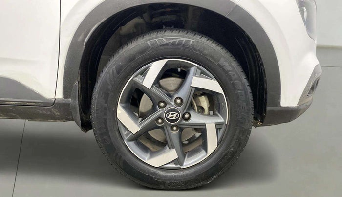 2020 Hyundai VENUE SX PLUS 1.0 TURBO DCT, Petrol, Automatic, 59,420 km, Right Front Wheel