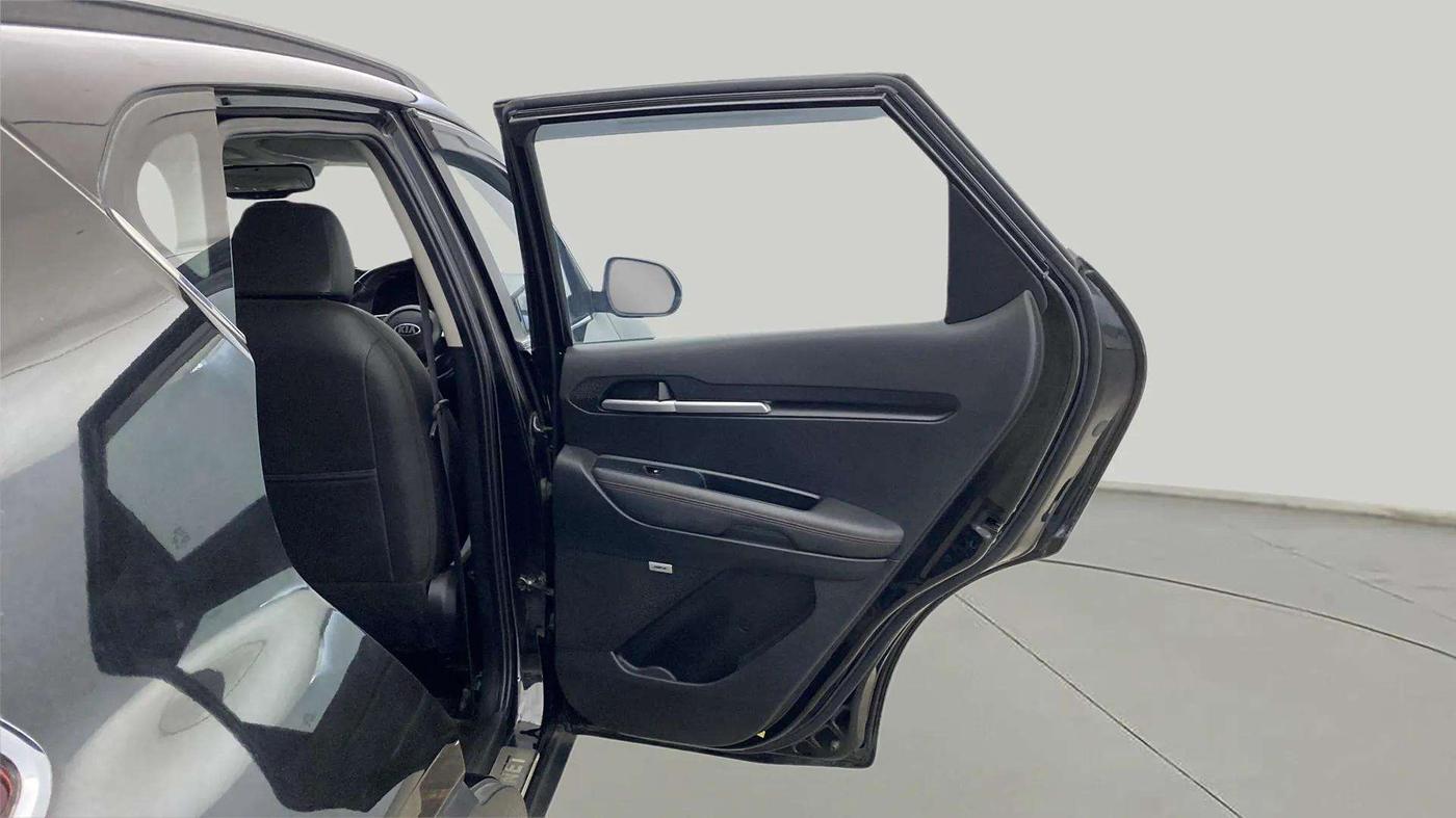 2020 KIA SONET GTX PLUS 1.5, Diesel, Manual, 48,478 km, RHS Rear Door