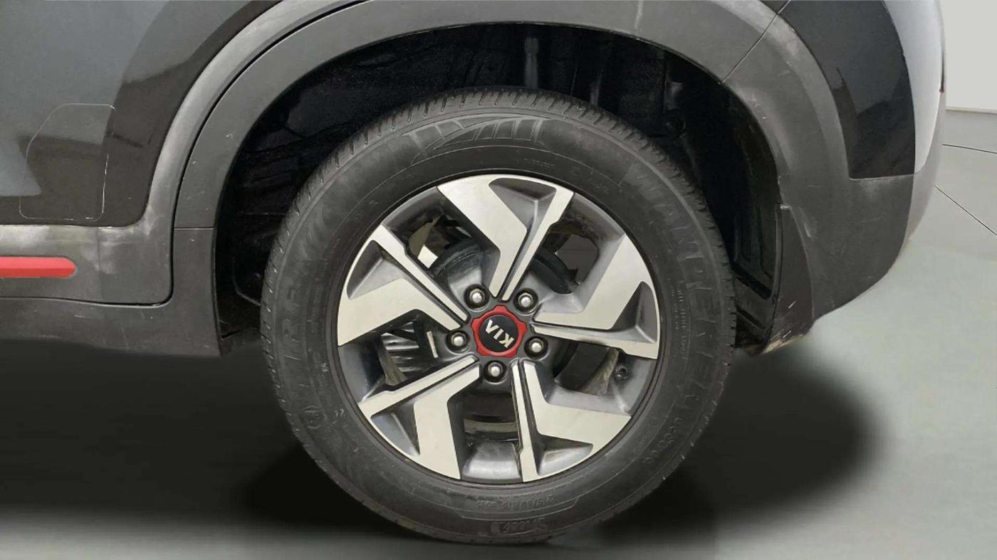 2020 KIA SONET GTX PLUS 1.5, Diesel, Manual, 48,478 km, Left Rear Wheel