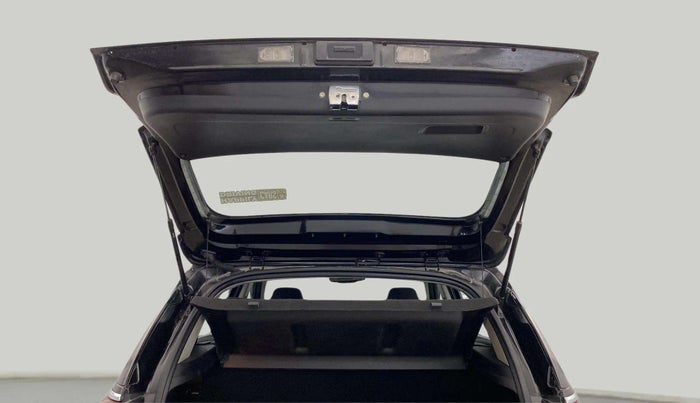 2020 KIA SONET GTX PLUS 1.5, Diesel, Manual, 47,985 km, Boot Door Open