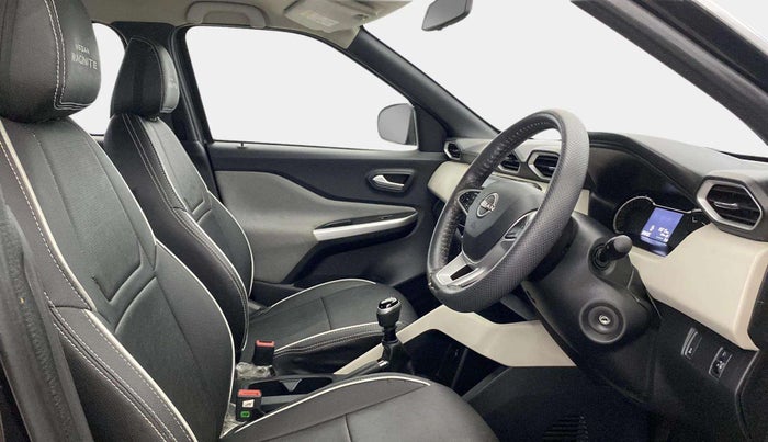 2023 Nissan MAGNITE XL, Petrol, Manual, 19,210 km, Right Side Front Door Cabin