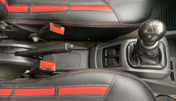 2017 Maruti Alto 800 LXI, CNG, Manual, 68,368 km, Gear Lever