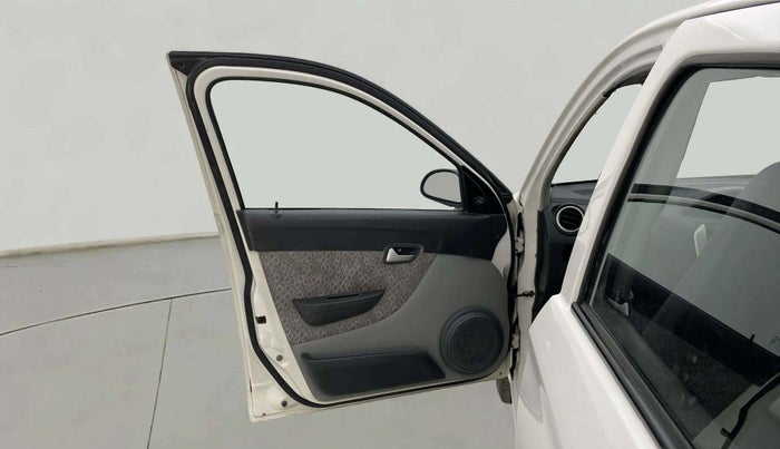 2017 Maruti Alto 800 LXI, CNG, Manual, 68,368 km, LHS Front Door