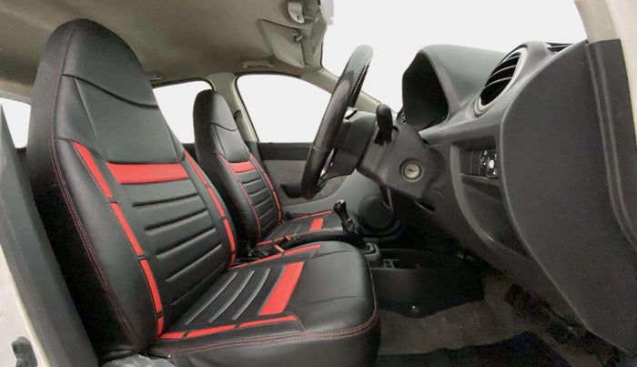 2017 Maruti Alto 800 LXI, CNG, Manual, 68,368 km, Right Side Front Door Cabin