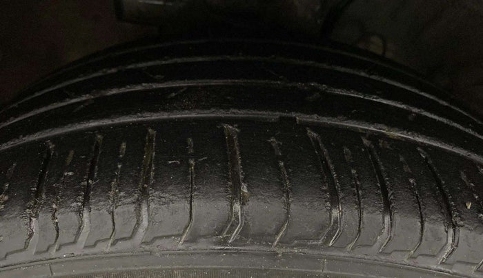 2021 Hyundai VENUE SX 1.0 TURBO IMT, Petrol, Manual, 24,590 km, Left Front Tyre Tread
