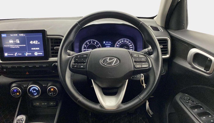2021 Hyundai VENUE SX 1.0 TURBO IMT, Petrol, Manual, 24,590 km, Steering Wheel Close Up