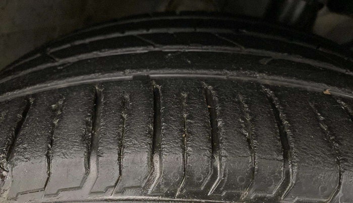 2021 Hyundai VENUE SX 1.0 TURBO IMT, Petrol, Manual, 24,590 km, Right Front Tyre Tread