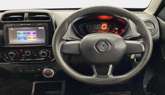 2019 Renault Kwid RXT 1.0 AMT (O), Petrol, Automatic, 34,339 km, Steering Wheel Close Up