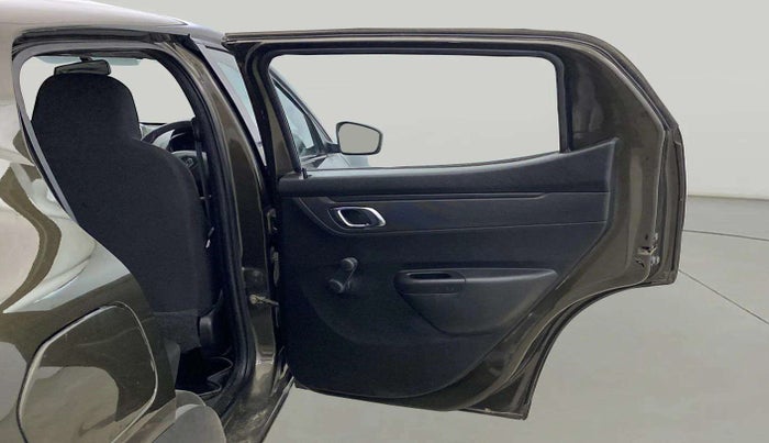 2019 Renault Kwid RXT 1.0 AMT (O), Petrol, Automatic, 34,339 km, RHS Rear Door