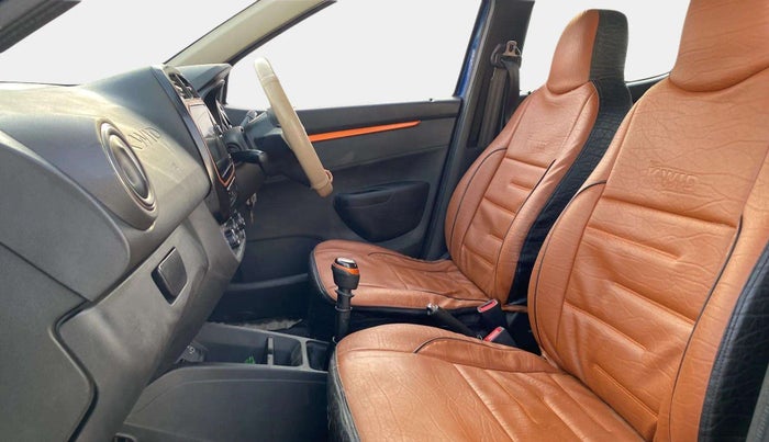 2019 Renault Kwid CLIMBER 1.0 (O), Petrol, Manual, 21,087 km, Right Side Front Door Cabin