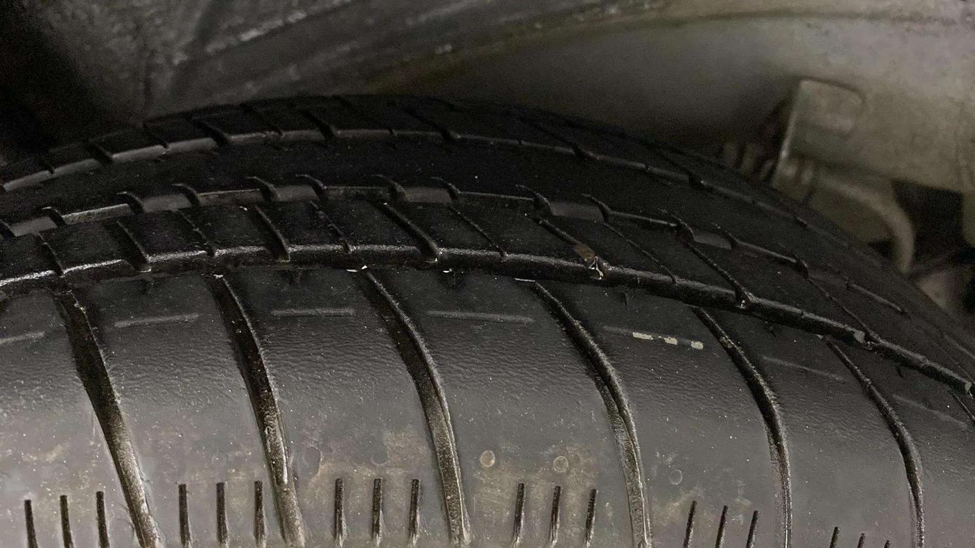 2022 Honda Amaze 1.2L I-VTEC S, Petrol, Manual, 11,679 km, Right Rear Tyre Tread