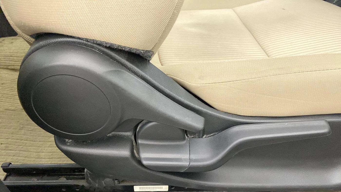 2022 Honda Amaze 1.2L I-VTEC S, Petrol, Manual, 11,679 km, Driver Side Adjustment Panel
