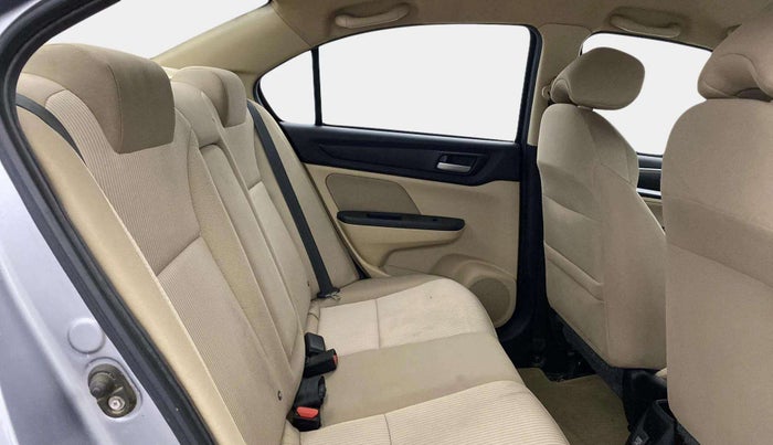 2022 Honda Amaze 1.2L I-VTEC S, Petrol, Manual, 11,341 km, Right Side Rear Door Cabin