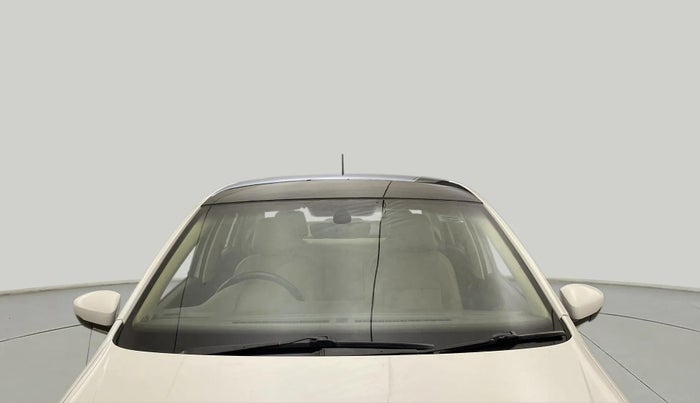 2017 Volkswagen Vento HIGHLINE PETROL AT, Petrol, Automatic, 84,445 km, Front Windshield