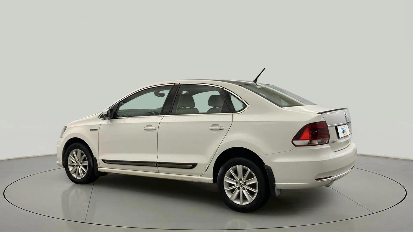 2017 Volkswagen Vento HIGHLINE PETROL AT, Petrol, Automatic, 84,496 km, Left Back Diagonal