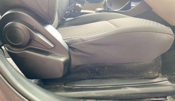 2021 Tata ALTROZ XT PETROL, Petrol, Manual, 88,538 km, Driver Side Adjustment Panel