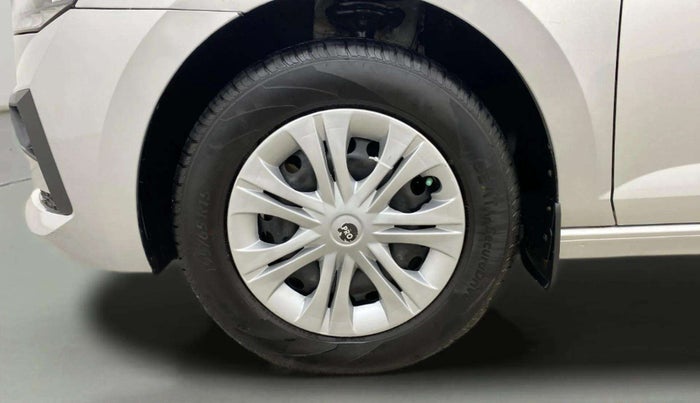 2022 Skoda SLAVIA ACTIVE 1.0L TSI MT, Petrol, Manual, 66,758 km, Left Front Wheel