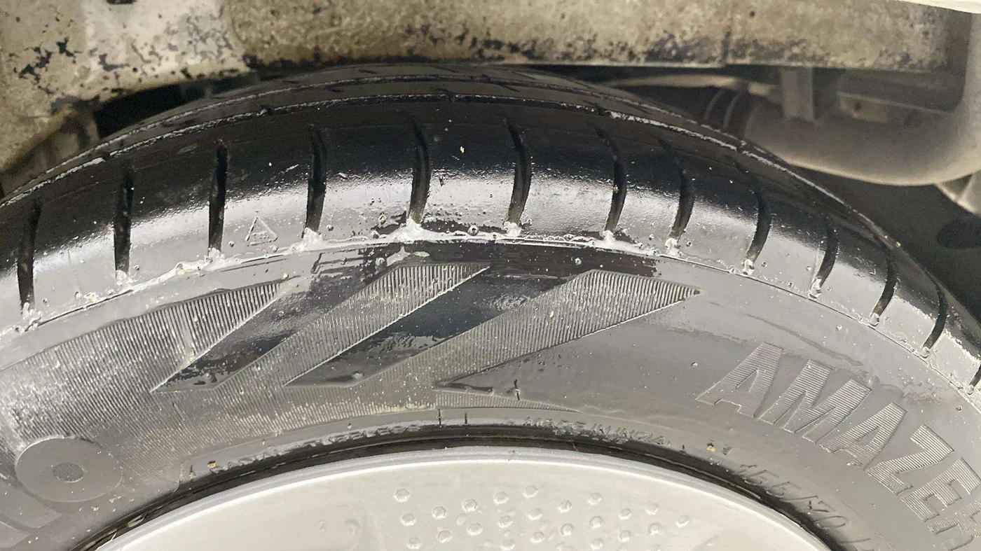 2014 Maruti Alto K10 VXI, CNG, Manual, 75,423 km, Left Rear Tyre Tread