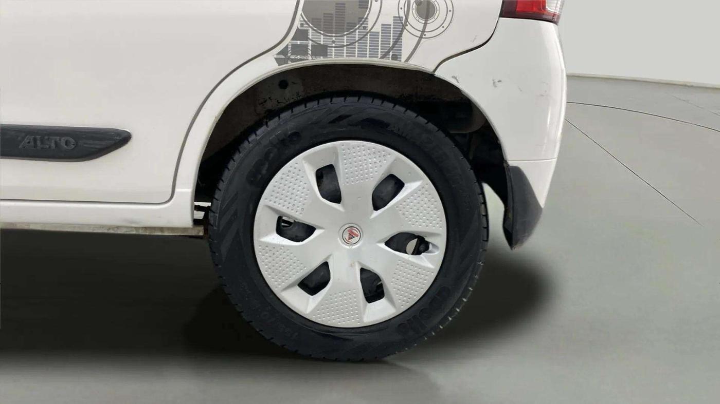 2014 Maruti Alto K10 VXI, CNG, Manual, 75,423 km, Left Rear Wheel