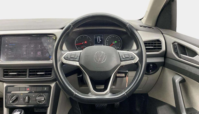 2022 Volkswagen TAIGUN HIGHLINE 1.0 TSI AT, Petrol, Automatic, 30,490 km, Steering Wheel Close Up