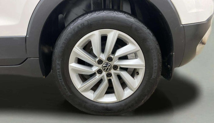 2022 Volkswagen TAIGUN HIGHLINE 1.0 TSI AT, Petrol, Automatic, 30,490 km, Left Rear Wheel