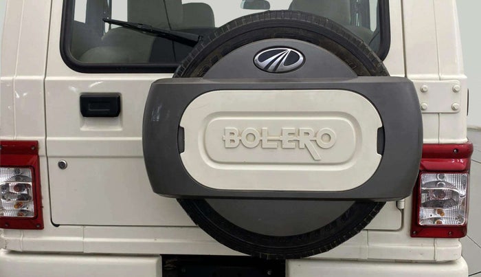 2020 Mahindra Bolero B6 (O), Diesel, Manual, 28,208 km, Spare Tyre