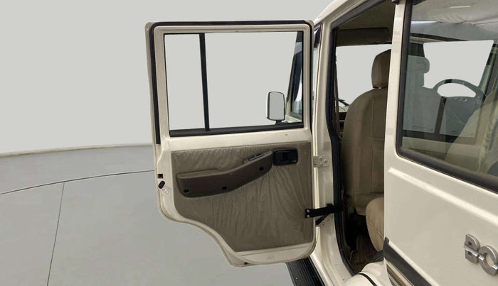 2020 Mahindra Bolero B6 (O), Diesel, Manual, 28,208 km, LHS Rear Door