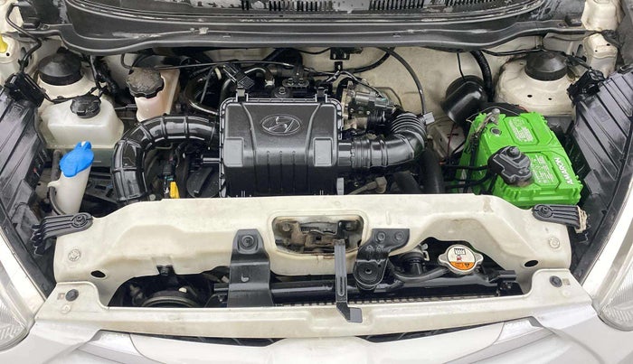 2017 Hyundai Eon MAGNA +, Petrol, Manual, 35,324 km, Engine View