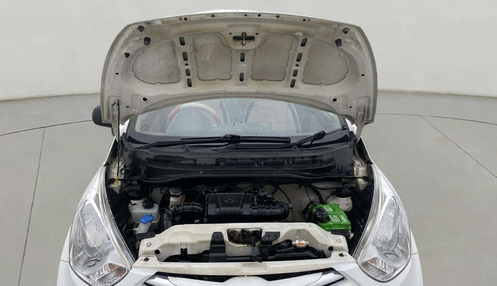 2017 Hyundai Eon MAGNA +, Petrol, Manual, 35,324 km, Open Bonet