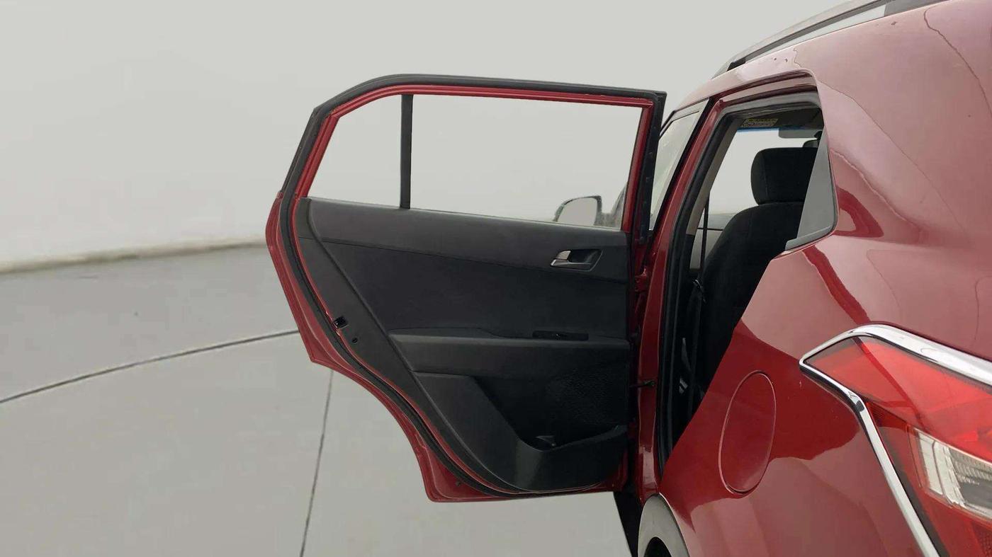 2017 Hyundai Creta SX PLUS 1.6 PETROL, Petrol, Manual, 75,124 km, LHS Rear Door