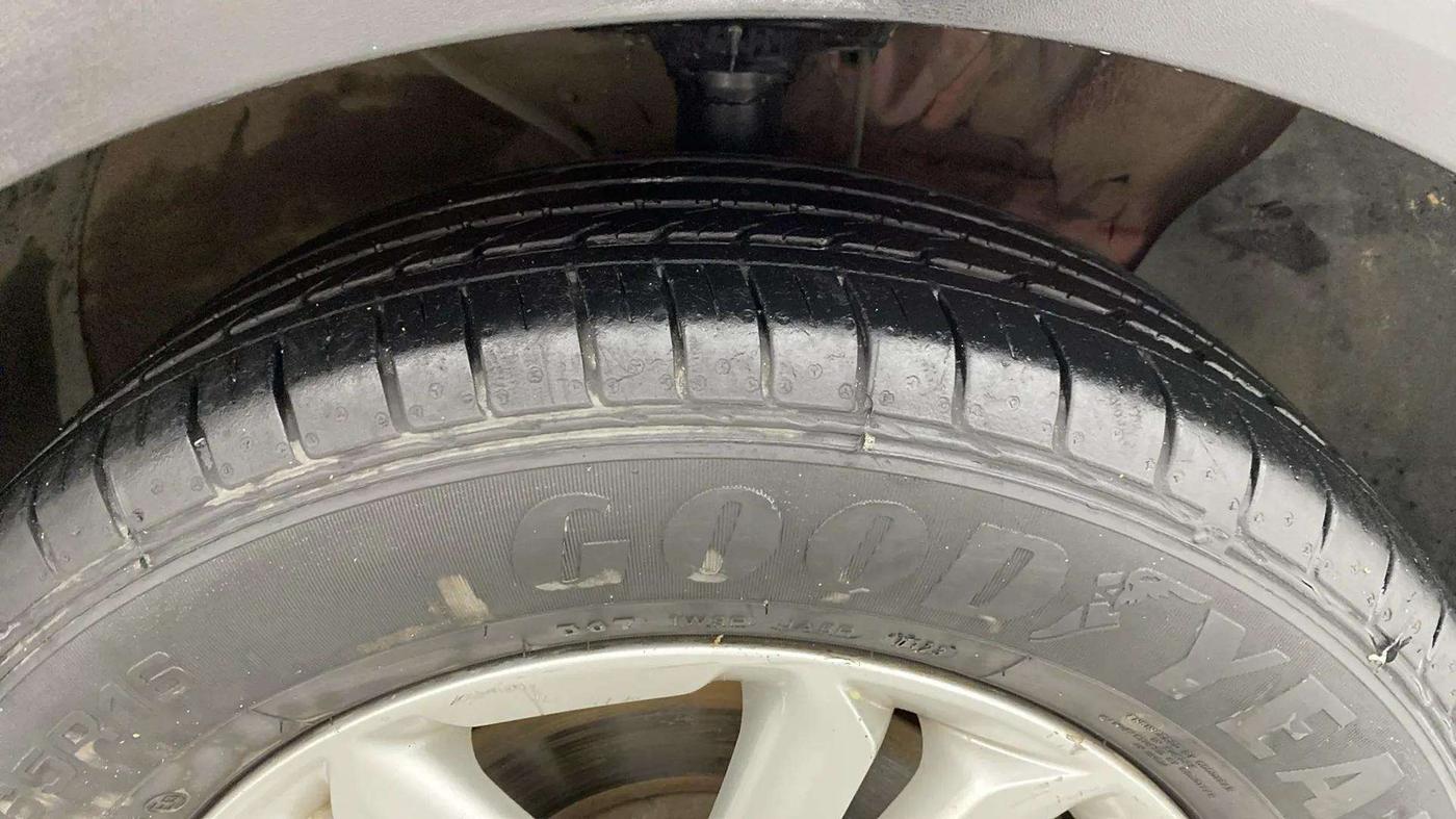 2017 Hyundai Creta SX PLUS 1.6 PETROL, Petrol, Manual, 75,124 km, Right Front Tyre Tread