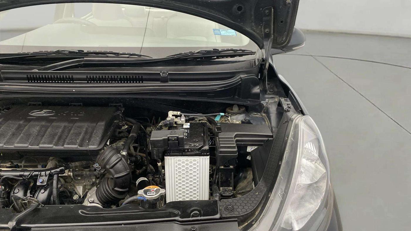 2024 Hyundai AURA SX 1.2, Petrol, Manual, 10,003 km, Engine View - Left