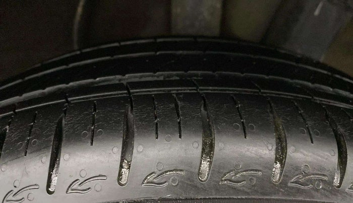 2024 Hyundai AURA SX 1.2, Petrol, Manual, 10,003 km, Left Rear Tyre Tread