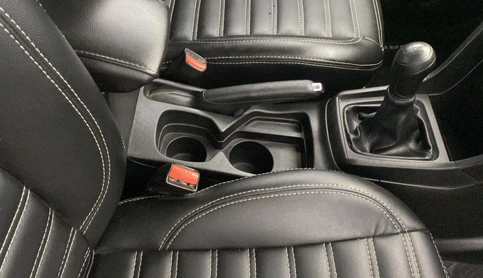 2021 Maruti Vitara Brezza LXI, Petrol, Manual, 60,165 km, Gear Lever