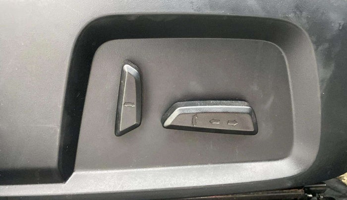 2021 Tata Harrier XZ PLUS 2.0L DUAL TONE, Diesel, Manual, 67,235 km, Driver Side Adjustment Panel