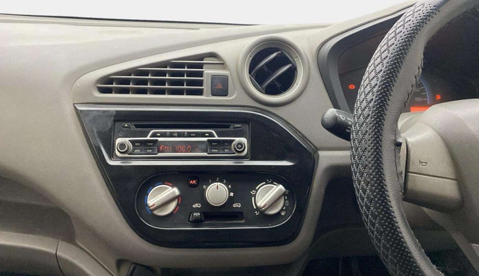 2016 Datsun Redi Go S, Petrol, Manual, 73,620 km, AC Unit - Directional switch has minor damage