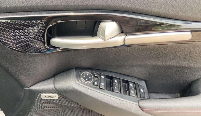 2023 KIA SELTOS GTX PLUS 1.5 DIESEL AT, Diesel, Automatic, 23,206 km, Driver Side Door Panels Control