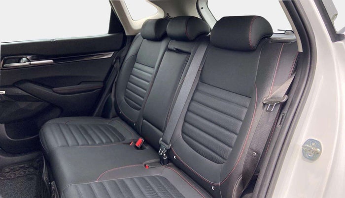 2023 KIA SELTOS GTX PLUS 1.5 DIESEL AT, Diesel, Automatic, 23,206 km, Right Side Rear Door Cabin
