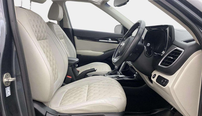2020 KIA SELTOS HTX IVT 1.5 PETROL, Petrol, Automatic, 33,308 km, Right Side Front Door Cabin