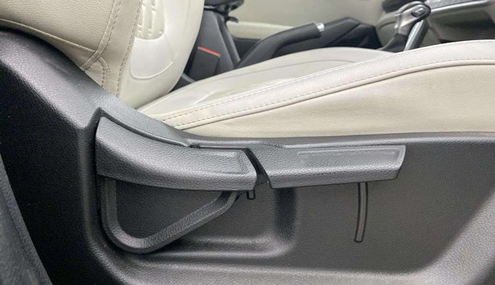 2020 KIA SELTOS HTX IVT 1.5 PETROL, Petrol, Automatic, 33,308 km, Driver Side Adjustment Panel