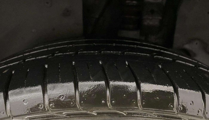 2020 KIA SELTOS HTX IVT 1.5 PETROL, Petrol, Automatic, 33,308 km, Left Rear Tyre Tread