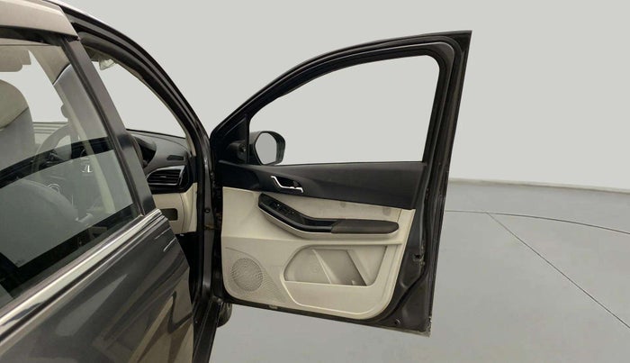 2022 Tata TIGOR XZ PLUS CNG, CNG, Manual, 46,065 km, RHS Front Door
