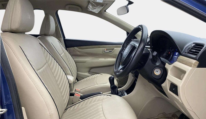 2019 Maruti Ciaz SIGMA 1.5 SHVS MT  PETROL, Petrol, Manual, 21,737 km, Right Side Front Door Cabin