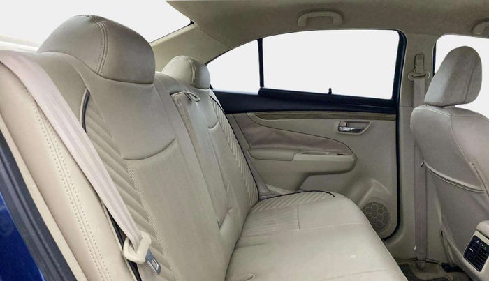 2019 Maruti Ciaz SIGMA 1.5 SHVS MT  PETROL, Petrol, Manual, 21,737 km, Right Side Rear Door Cabin