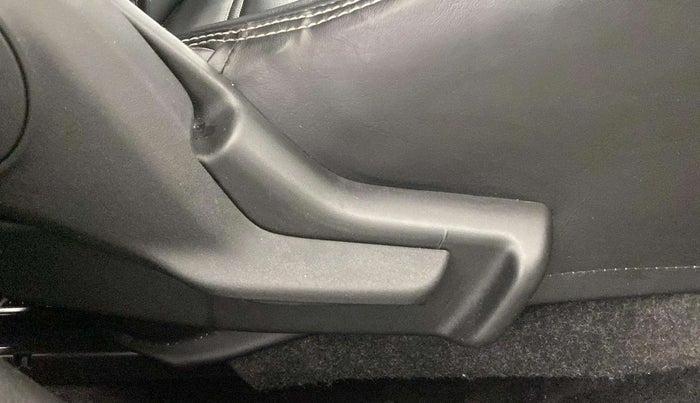 2022 Maruti Baleno SIGMA PETROL 1.2, Petrol, Manual, 36,552 km, Driver Side Adjustment Panel