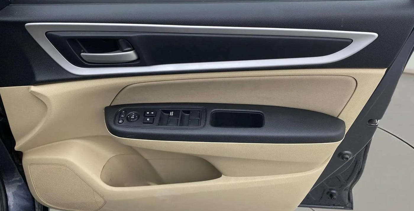 2021 Honda Amaze 1.2L I-VTEC VX CVT, Petrol, Automatic, 39,967 km, Driver Side Door Panels Control