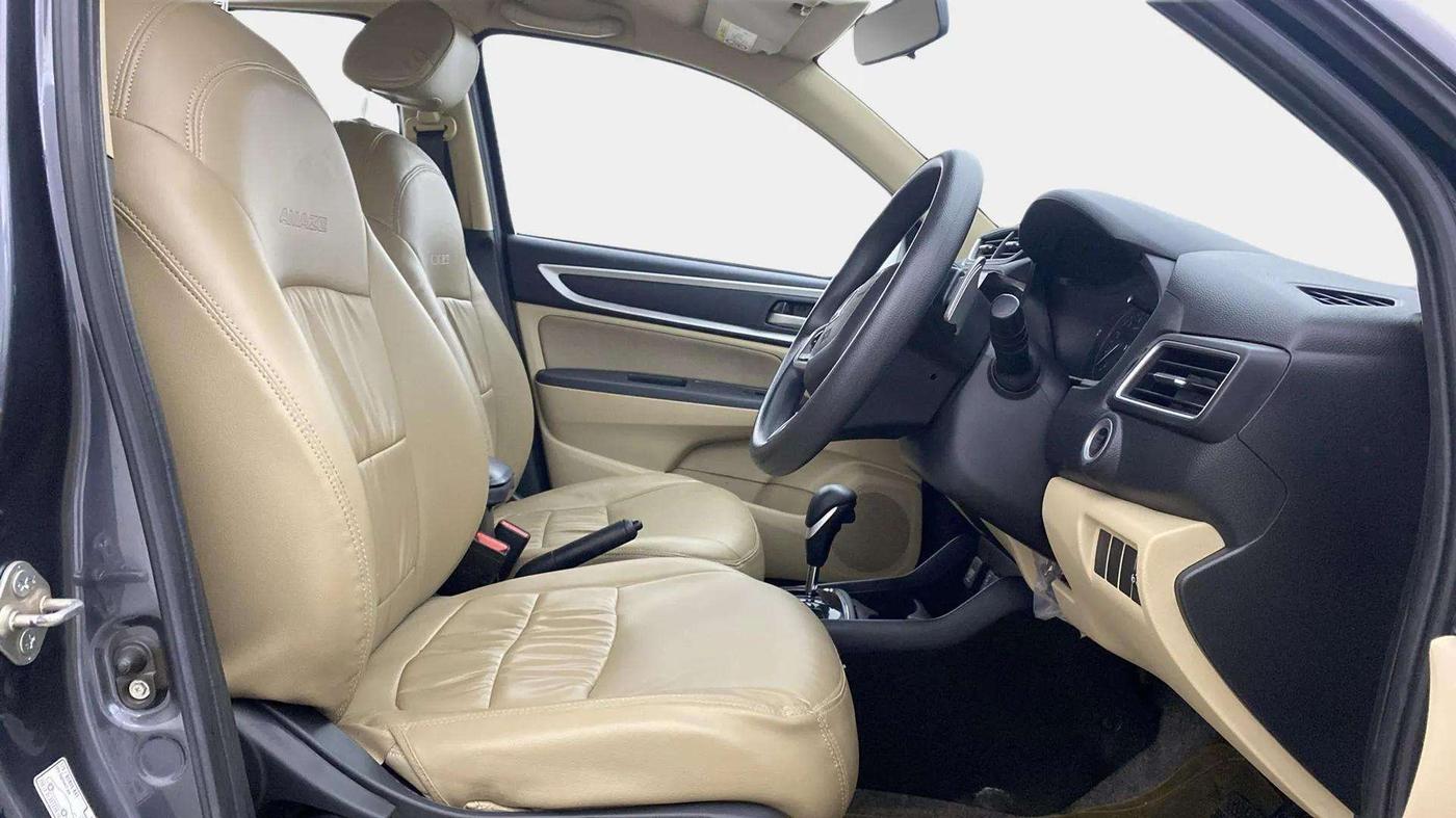 2021 Honda Amaze 1.2L I-VTEC VX CVT, Petrol, Automatic, 39,967 km, Right Side Front Door Cabin